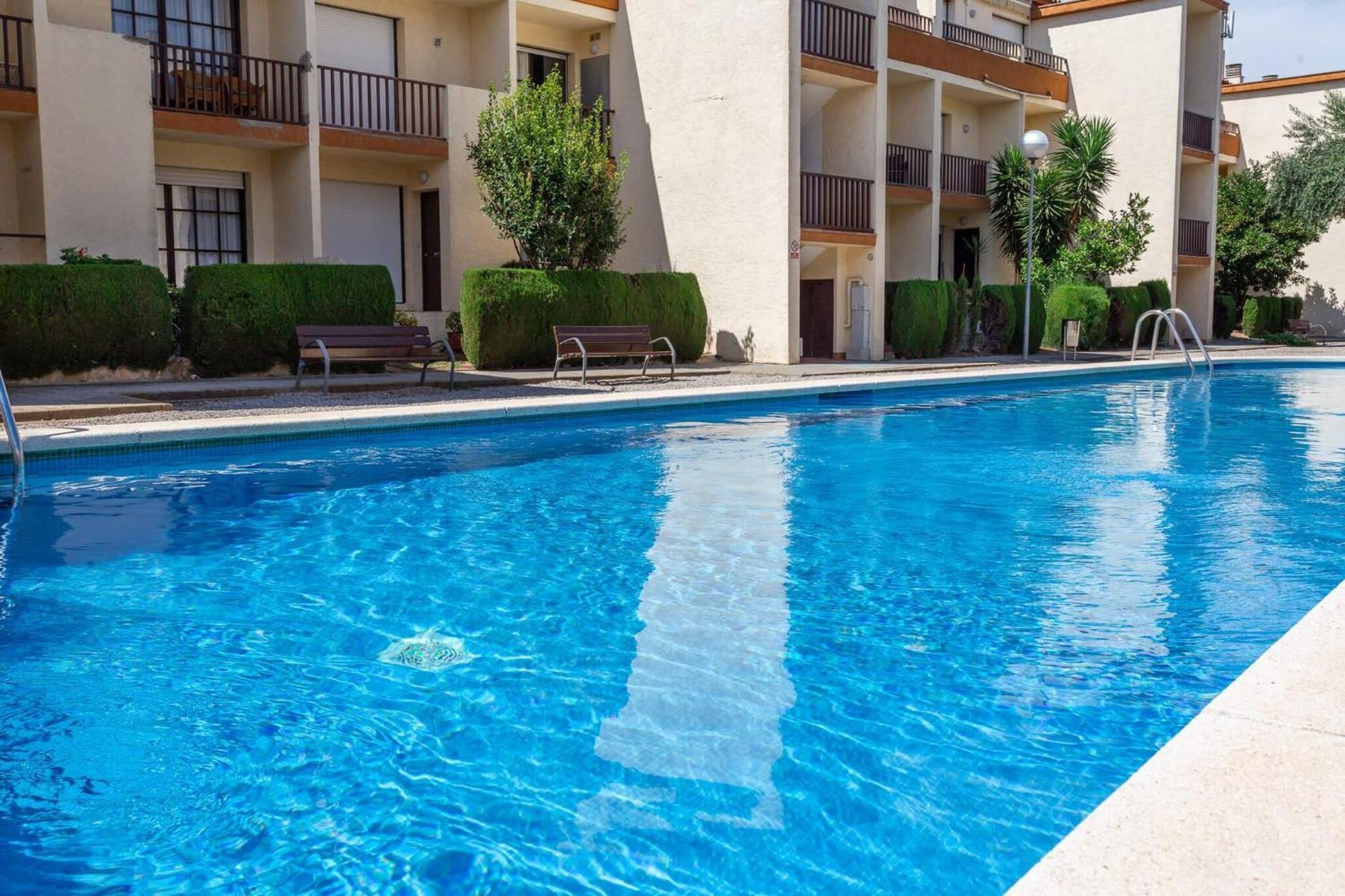 El Faro Apartment L' Escala Luaran gambar